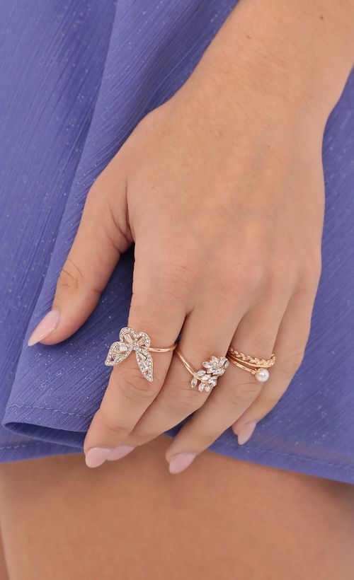 Picture Butterfly Crush Ring Set in Gold. Source: https://media.lucyinthesky.com/data/Oct21_1/500xAUTO/1V9A1874.JPG