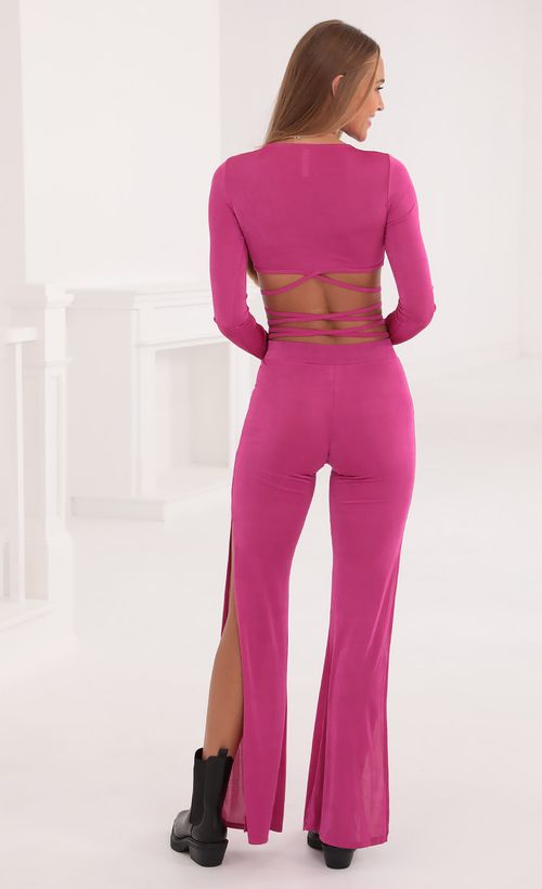 Picture Oakley Two Piece Set in Fuschia. Source: https://media.lucyinthesky.com/data/Oct21_1/500xAUTO/1V9A5346.JPG