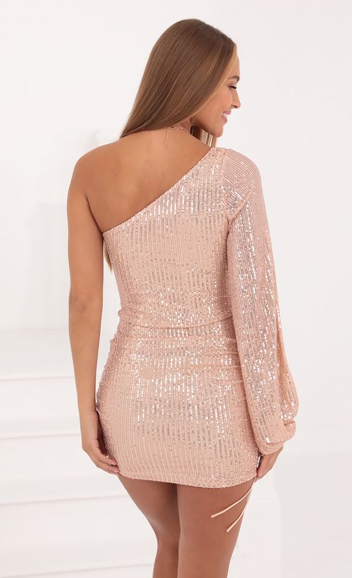 Picture Cindy Lou One Shoulder Sequin Dress in Rosé. Source: https://media.lucyinthesky.com/data/Oct21_1/500xAUTO/1V9A8243.JPG