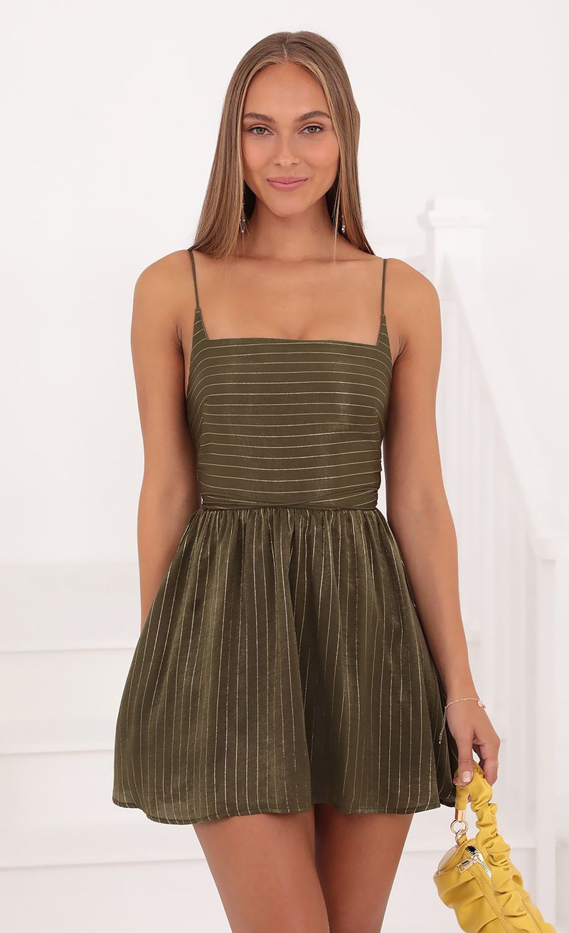 Picture Clover Fit and Flare Dress in Green. Source: https://media.lucyinthesky.com/data/Oct21_1/800xAUTO/1V9A3825.JPG