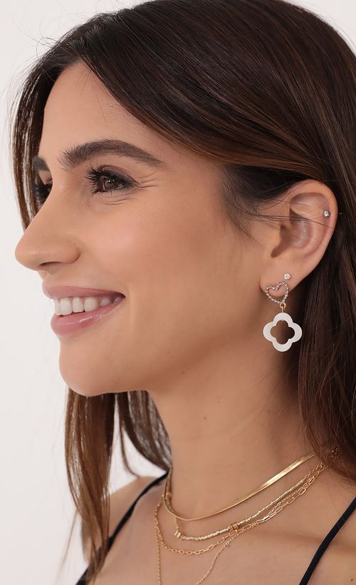 Picture Lucky Shamrock Earring in Gold. Source: https://media.lucyinthesky.com/data/Oct21_2/500xAUTO/1V9A0492.JPG