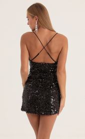 Picture thumb Yolanda Sequin Side Slit Dress in Black. Source: https://media.lucyinthesky.com/data/Oct22/170xAUTO/1767cf05-0ba4-4865-b67a-15cca2381242.jpg