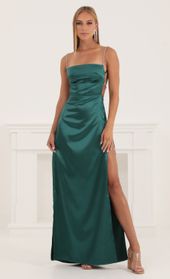 Picture thumb Aviana Rhinestone Maxi Dress in Green. Source: https://media.lucyinthesky.com/data/Oct22/170xAUTO/c9ff8019-8906-486b-92ae-e732d6fcbb57.jpg