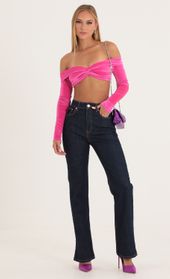 Picture thumb Elva Velvet Off The Shoulder Top in Pink. Source: https://media.lucyinthesky.com/data/Oct22/170xAUTO/d98edd78-04ad-4365-b935-132c59a67d1f.jpg