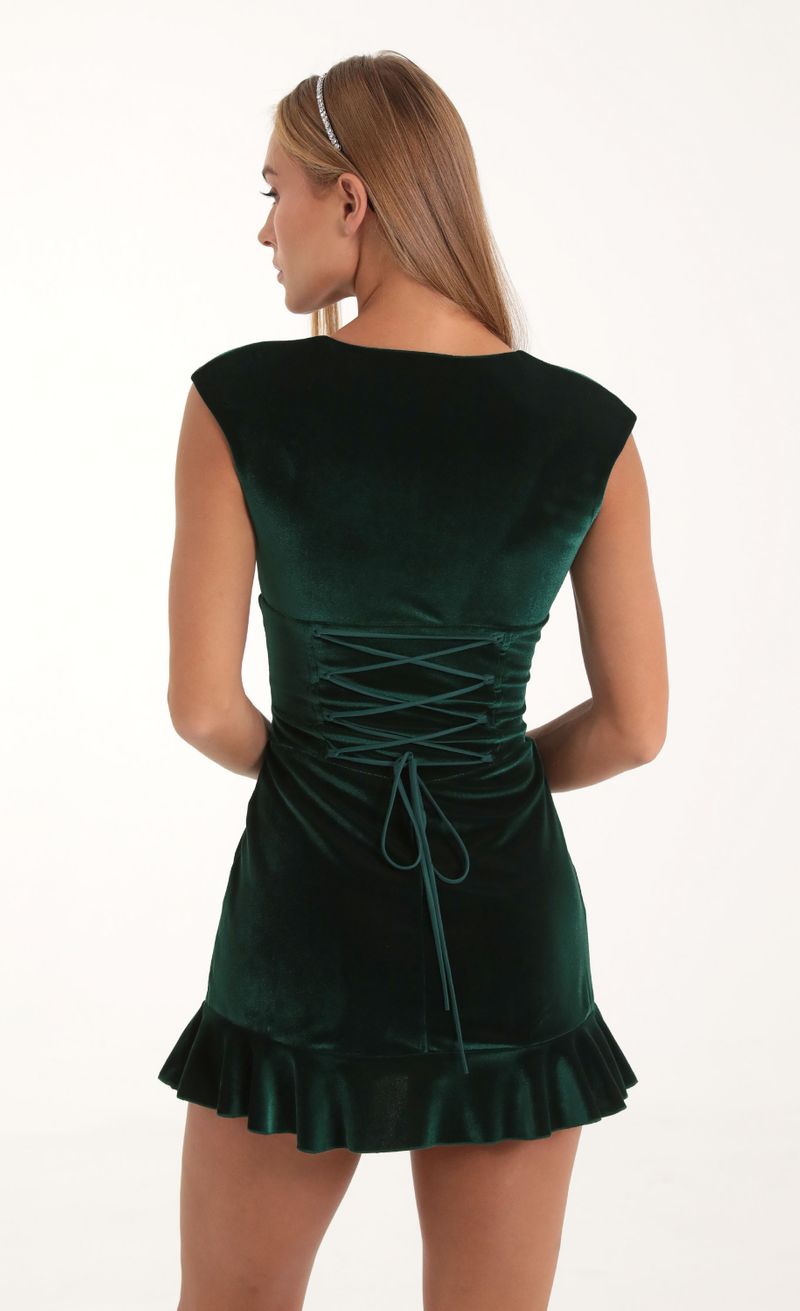 Picture Lelah Velvet Hook and Eye Corset Dress in Green. Source: https://media.lucyinthesky.com/data/Oct22/800xAUTO/01254a76-7a0c-4fb3-a9f7-d1be9cbfa022.jpg