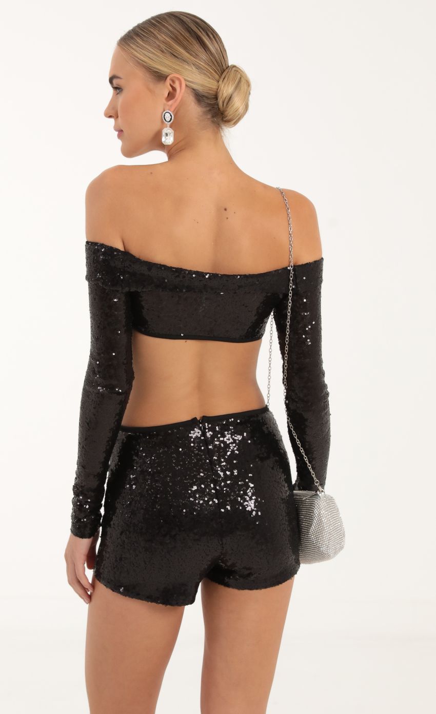 Picture North Sequin Two Piece Set in Black. Source: https://media.lucyinthesky.com/data/Oct22/850xAUTO/93845ec4-7274-44b5-a29c-27d096a20074.jpg
