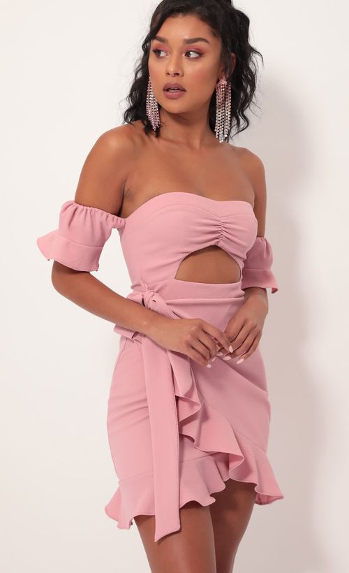 Picture Melrose Off The Shoulder Wrap Dress in Mauve. Source: https://media.lucyinthesky.com/data/Sep19_1/500xAUTO/781A1704.JPG
