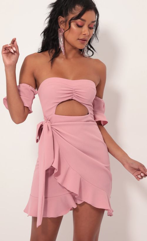 Picture Melrose Off The Shoulder Wrap Dress in Mauve. Source: https://media.lucyinthesky.com/data/Sep19_1/500xAUTO/781A1706.JPG