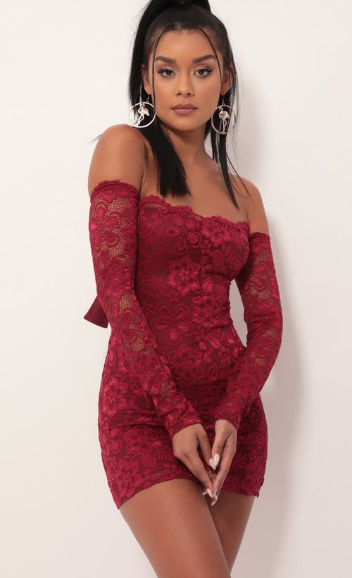 Picture Alycia Scalloped Lace Dress in Merlot. Source: https://media.lucyinthesky.com/data/Sep19_2/500xAUTO/781A4055.JPG