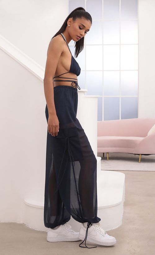 Picture Mya Pant Set In Navy Chiffon. Source: https://media.lucyinthesky.com/data/Sep20_2/500xAUTO/781A1936.JPG