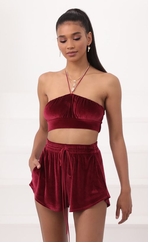 Picture Sloane Two Piece Set in Velvet Burgundy. Source: https://media.lucyinthesky.com/data/Sep20_2/500xAUTO/781A90551.JPG