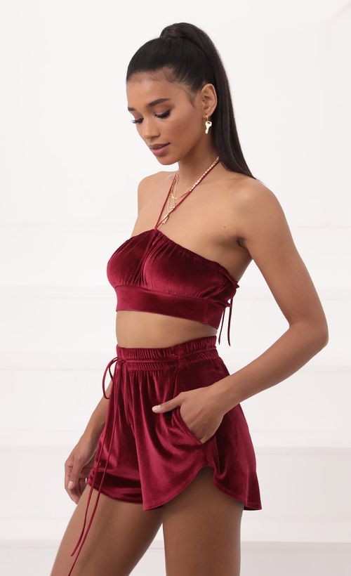 Picture Sloane Two Piece Set in Velvet Burgundy. Source: https://media.lucyinthesky.com/data/Sep20_2/500xAUTO/781A9089.JPG