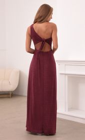 Picture thumb London Shoulder Maxi in Burgundy. Source: https://media.lucyinthesky.com/data/Sep21_1/170xAUTO/1V9A0829.JPG