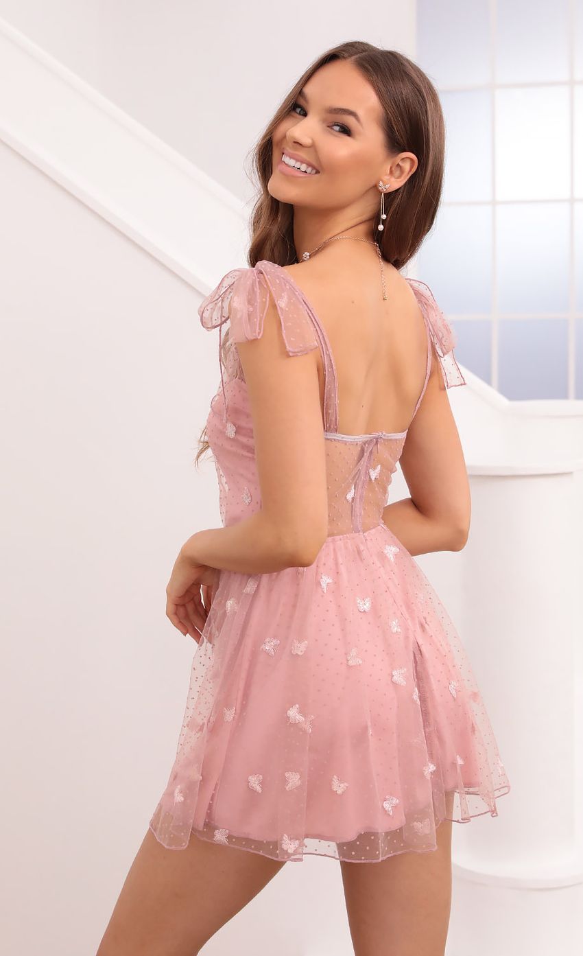 Picture Jacqueline Butterfly Mesh Dress in Rose. Source: https://media.lucyinthesky.com/data/Sep21_1/850xAUTO/1V9A2798.JPG