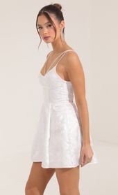Picture thumb Siena Floral Jacquard Corset Dress in White. Source: https://media.lucyinthesky.com/data/Sep22/170xAUTO/6cdd6b8c-b743-4e44-a0f6-bbe220b73b21.jpg