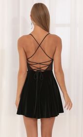 Picture thumb Leena Velvet Cutout Dress in Black. Source: https://media.lucyinthesky.com/data/Sep22/170xAUTO/75a109dc-de2a-44f1-8948-6e2741899c07.jpg