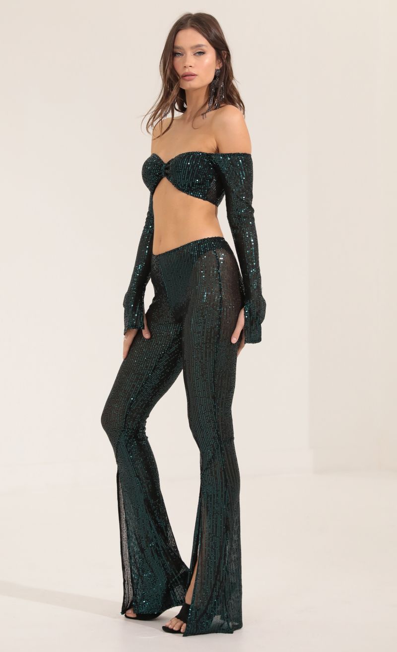 Picture Asha Knit Sequin Three Piece Set in Green . Source: https://media.lucyinthesky.com/data/Sep22/800xAUTO/5b79d448-ce0a-468e-9a40-652703ca7db8.jpg