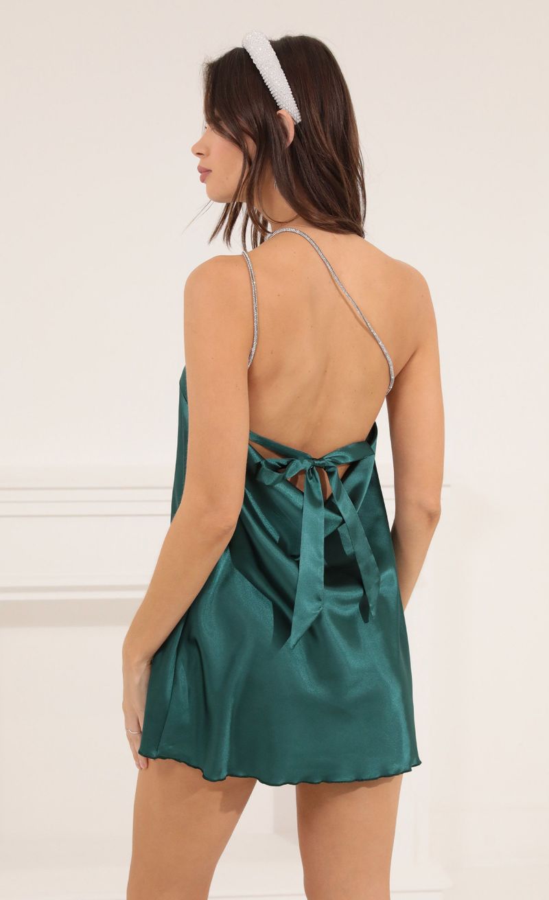 Picture Astoria One Shoulder Dress in Green . Source: https://media.lucyinthesky.com/data/Sep22/800xAUTO/c90bf932-69fa-4f72-af5f-f01198e6928a.jpeg