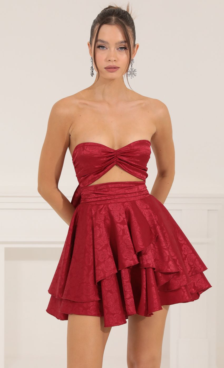 Picture Bonny Floral Jacquard Dress in Red. Source: https://media.lucyinthesky.com/data/Sep22/850xAUTO/737951a5-0655-40b1-bf56-ded2b845c7e5.jpg