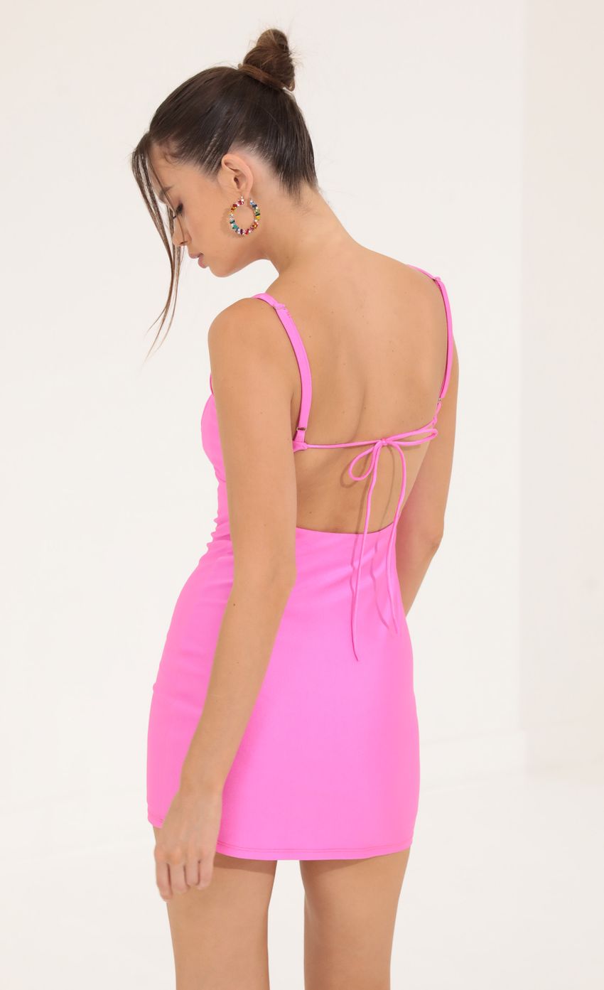 Picture Esmée Ruched Bodycon Dress in Hot Pink. Source: https://media.lucyinthesky.com/data/Sep22/850xAUTO/e3d0c950-737a-452b-b1f7-b2a7ff9109df.jpg