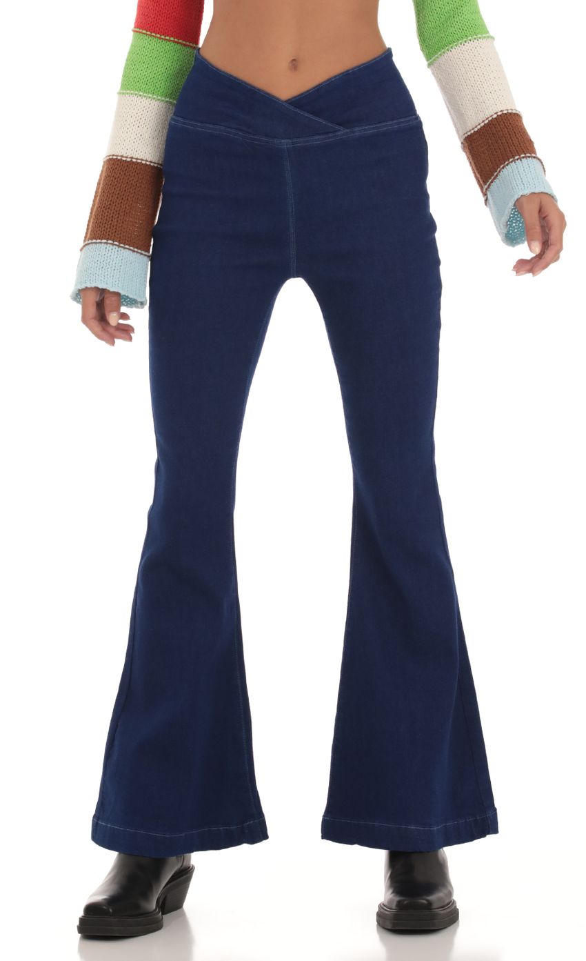 Picture Masami Flare Leg Pants in Blue. Source: https://media.lucyinthesky.com/data/Sep23/850xAUTO/4d249280-5a63-4868-83a2-16a78df8cb81.jpg