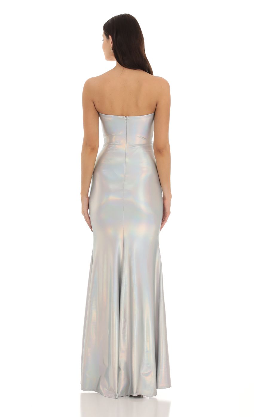 Picture Diaval Metallic Twist Strapless Dress in Silver. Source: https://media.lucyinthesky.com/data/Sep23/850xAUTO/8c7937c2-c945-44df-8be4-7c0c88365847.jpg